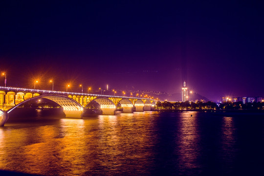 橘子洲大桥夜景