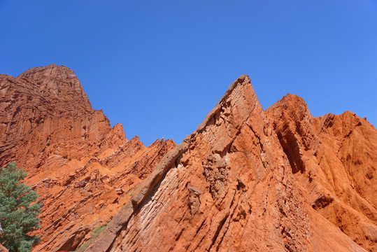 天山大峡谷