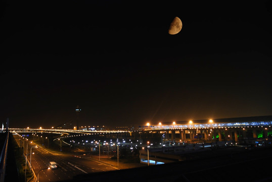 上海浦东国际机场夜景
