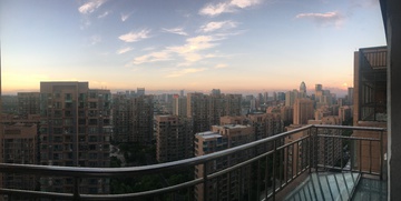 城市全景夕阳