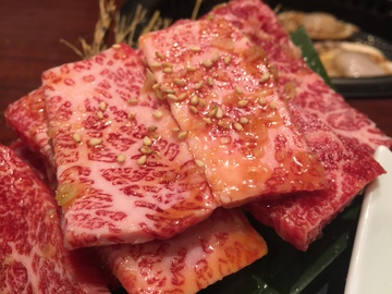 黑毛和牛霜降牛肉