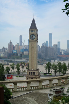 重庆南滨路钟楼广场