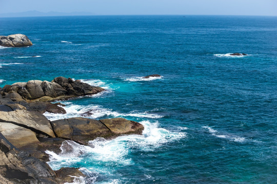 海南三亚蜈支洲岛观日岩风景