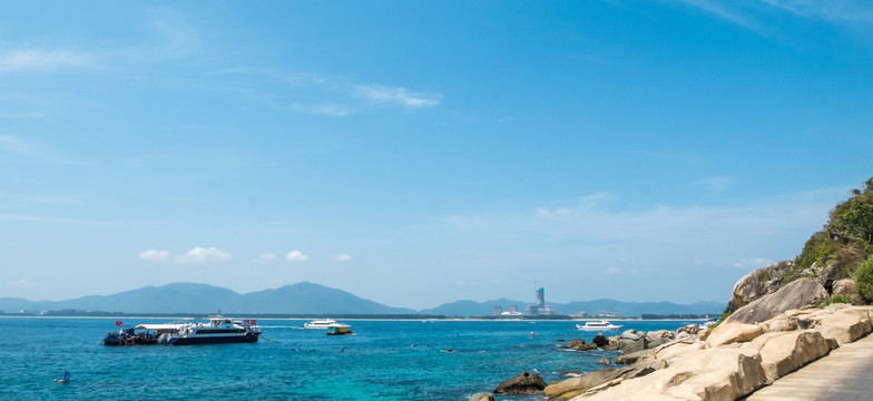 海南蜈支洲岛观日岩风景