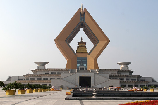 法门寺合十舍利塔