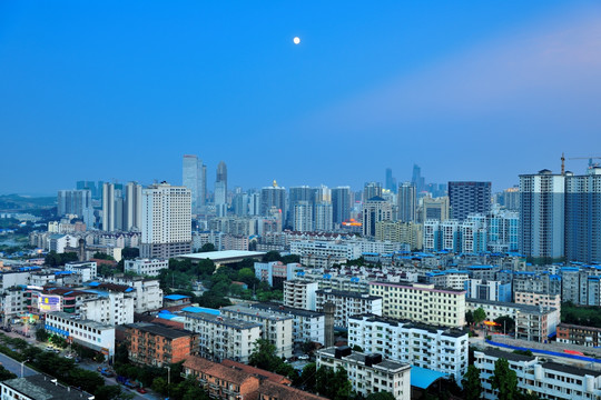 城市中秋夜景