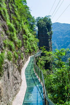 雁荡山玻璃栈道