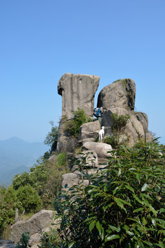 安徽绩溪龙须山姐妹石