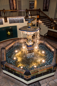 欧式城堡 室内大型喷泉