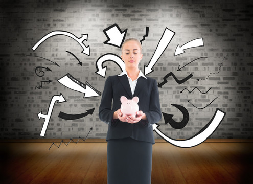 女商人抱著存錢(qián)罐的復(fù)合圖像