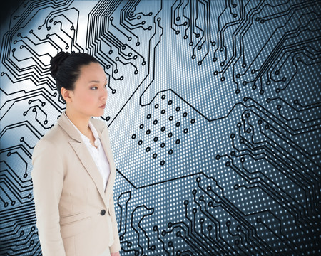 表情嚴(yán)肅的亞洲商人的復(fù)合圖像