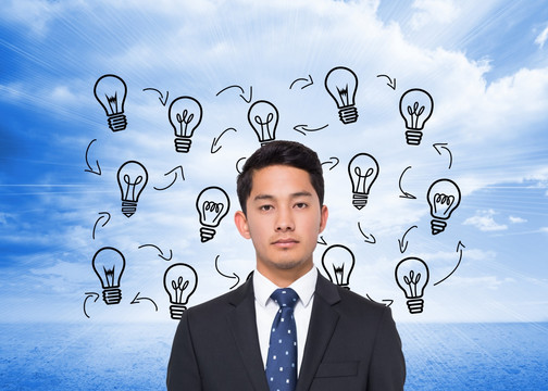 商人嚴(yán)肅的看著鏡頭的復(fù)合形象