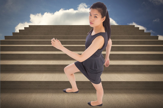 女人走樓梯的復(fù)合形象
