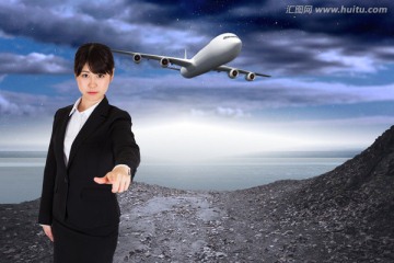女人微笑著看著鏡頭的復(fù)合形象
