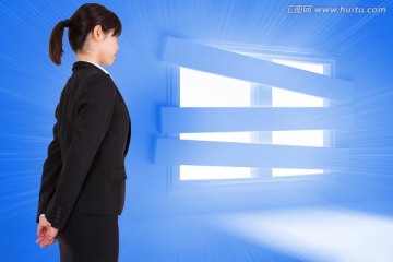 女商人背對著鏡頭的復(fù)合形象