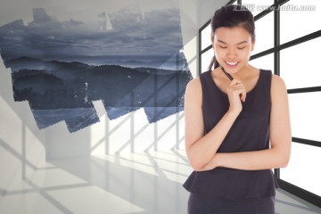 女人微笑著的復合形象