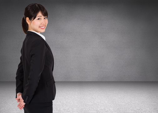 女商人側(cè)身微笑的復(fù)合形象