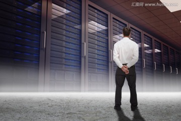 商人背對(duì)著鏡頭的復(fù)合形象