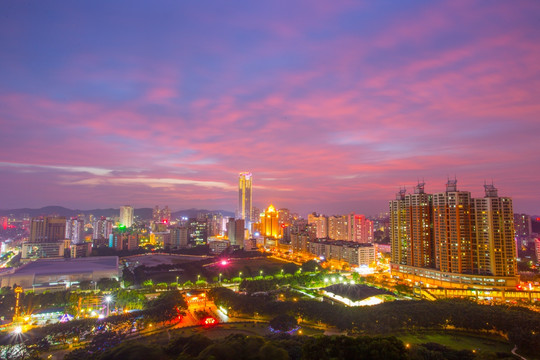 虎门黄河时装城夜景