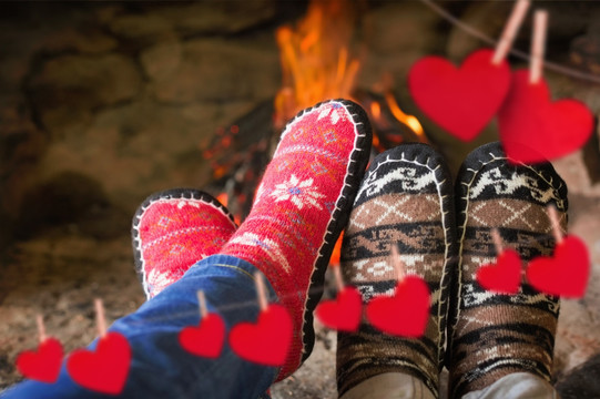 壁炉前的浪漫袜子