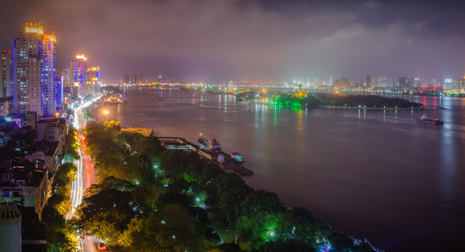 望江路 夜景