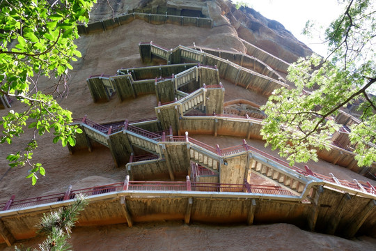 麦积山石窟栈道