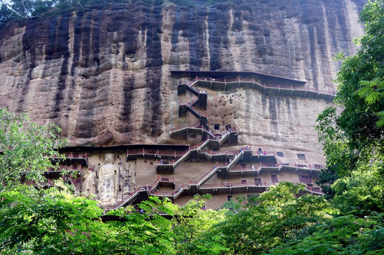 麦积山石窟 栈道