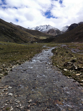 雪水 拉姆拉错山