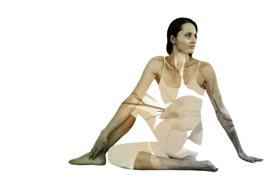 女人练瑜伽的复合形象