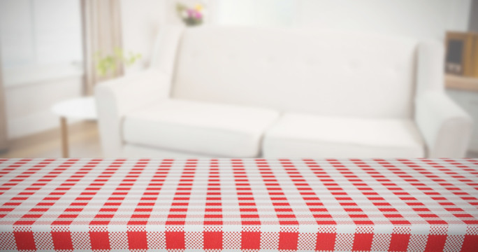 红色和白色的桌布