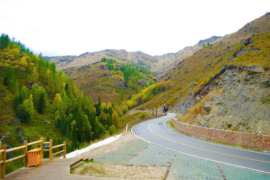 新疆布喀公路