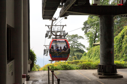 四川旅游都江堰青城山索道缆车