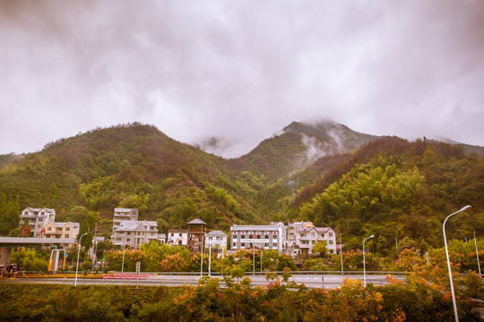 富泽村风光