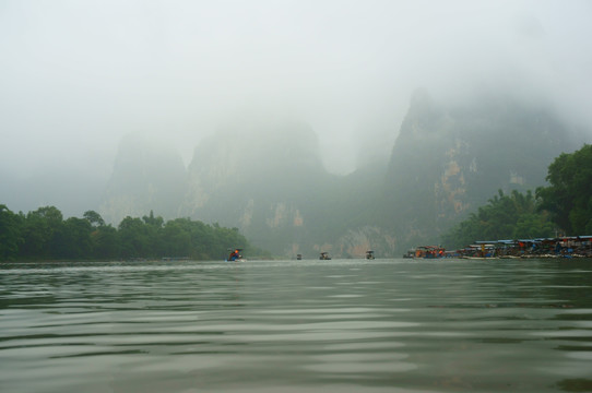 阳堤风光