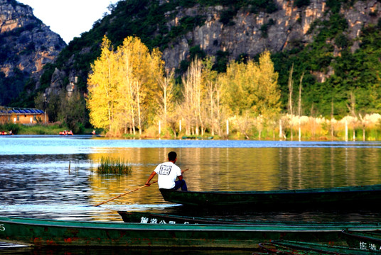 云南普者黑湖景