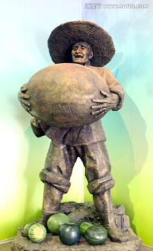 瓜农塑像