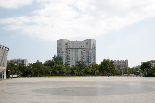 广西东兴 市政广场