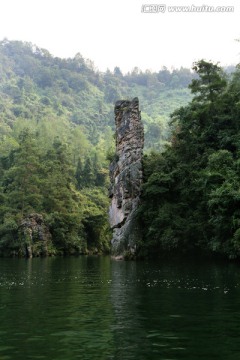 宝峰湖山水风光