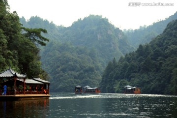 宝峰湖