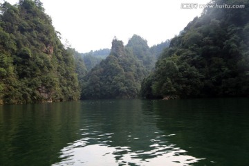 宝峰湖山水风光