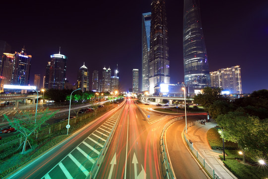 陆家嘴世纪大道夜景