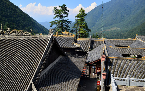 冕宁灵山寺