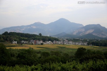 遥远的小山村