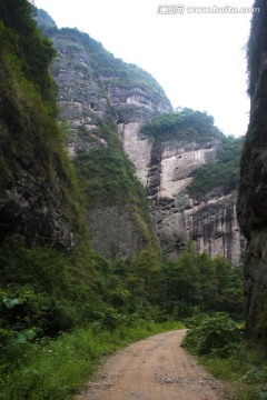 丹霞石山