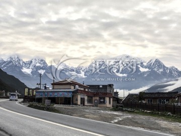 西藏道路