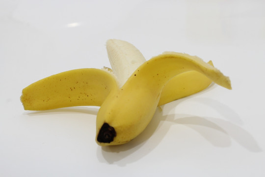 剥开的香蕉 香蕉 黄皮蕉 水果