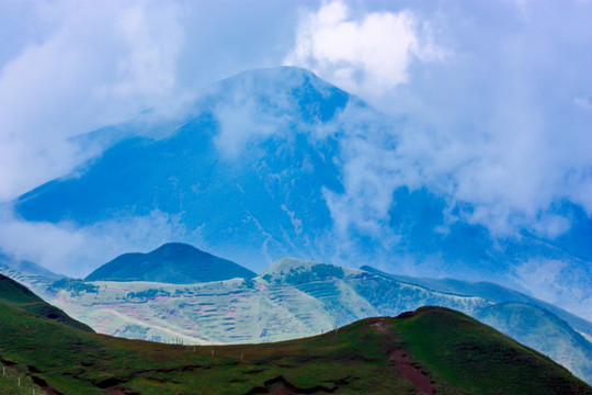 云雾大山