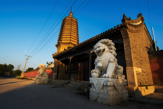 北镇双塔崇兴禅寺