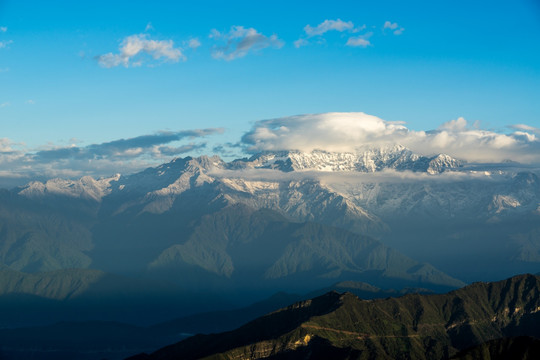 牛背山