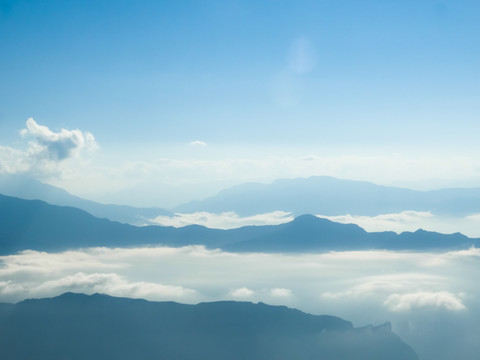 高山云雾